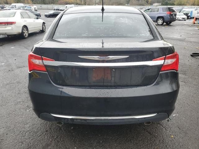 2013 Chrysler 200 Limited