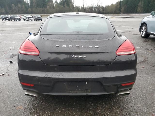 2015 Porsche Panamera 2