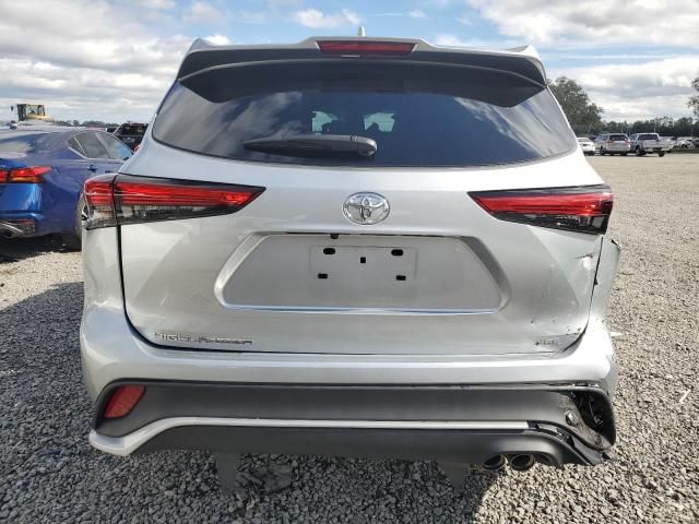 2022 Toyota Highlander XSE