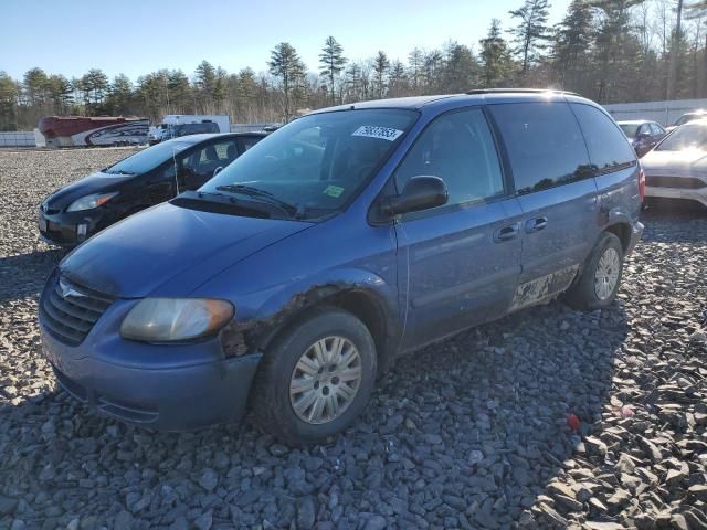 2007 Chrysler Town & Country LX