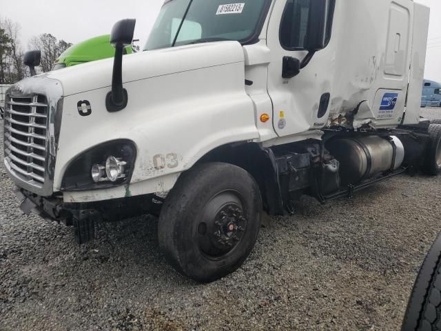 2017 Freightliner Cascadia 125