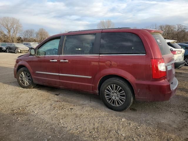 2013 Chrysler Town & Country Touring L