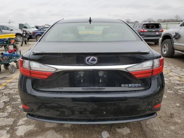 2018 Lexus ES 300H