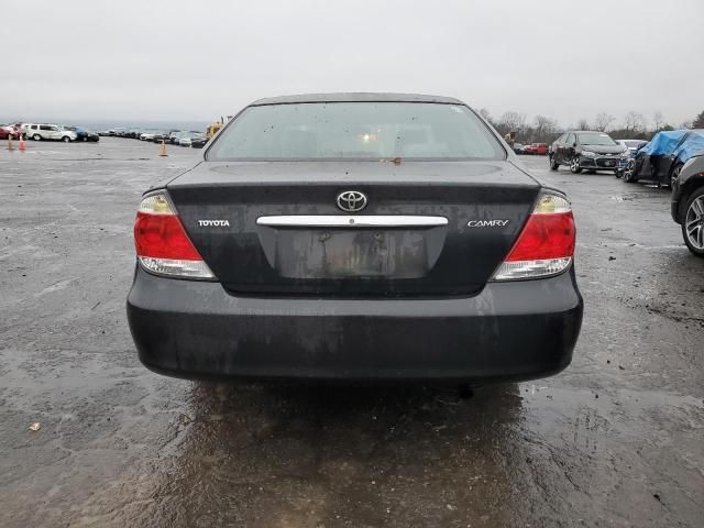 2005 Toyota Camry LE