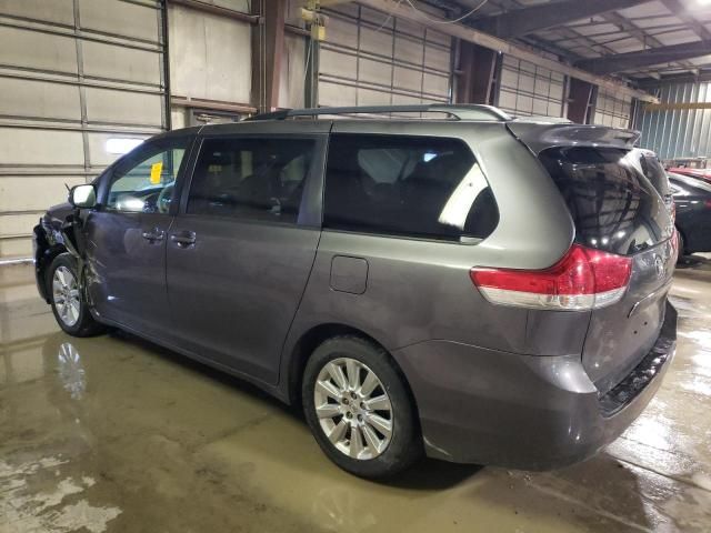 2011 Toyota Sienna XLE