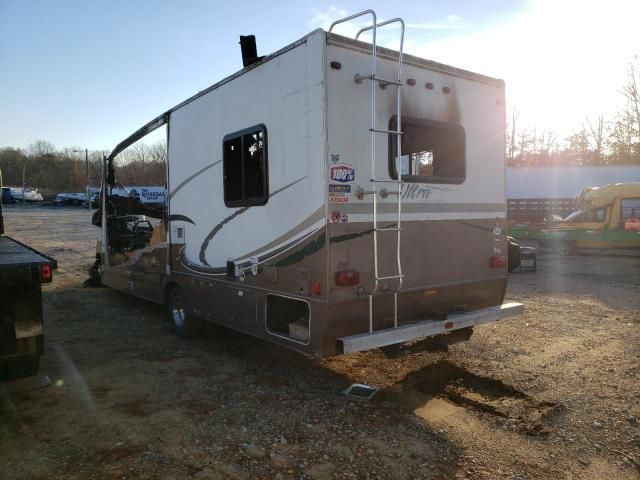 2006 Ford Econoline E450 Super Duty Cutaway Van