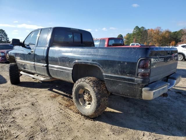 1999 Dodge RAM 2500