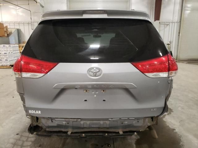 2014 Toyota Sienna LE