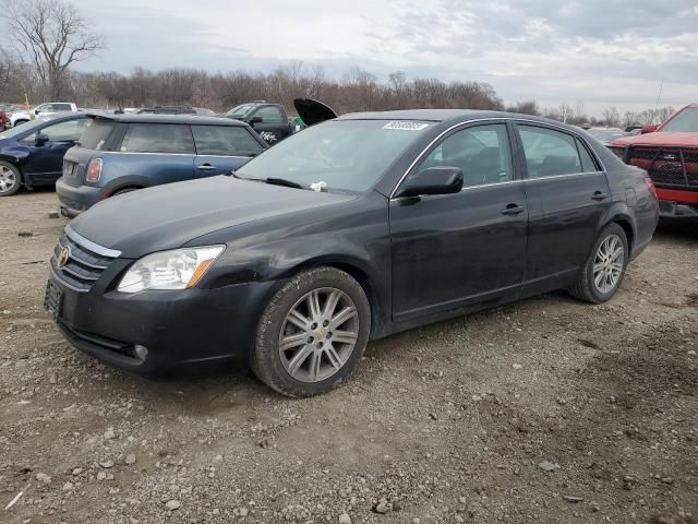 2005 Toyota Avalon XL