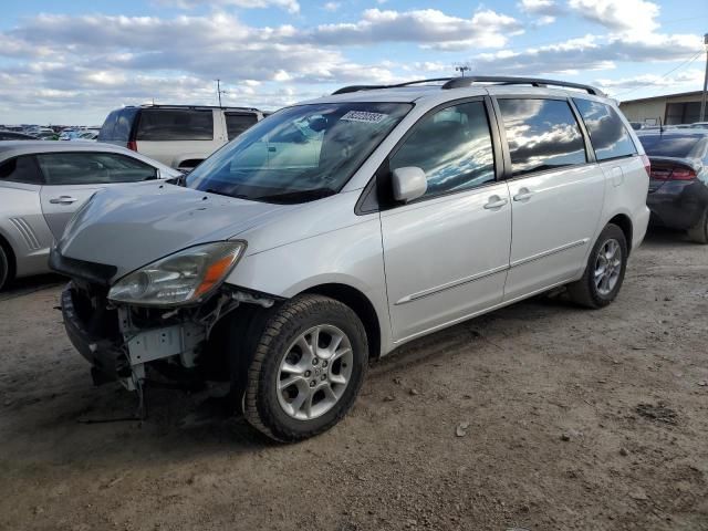 2005 Toyota Sienna XLE