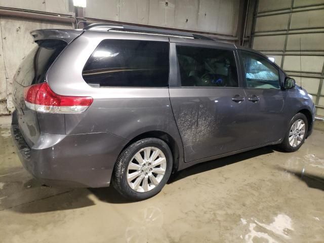 2011 Toyota Sienna XLE