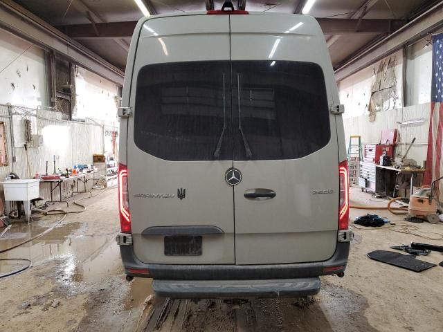 2021 Mercedes-Benz Sprinter 2500