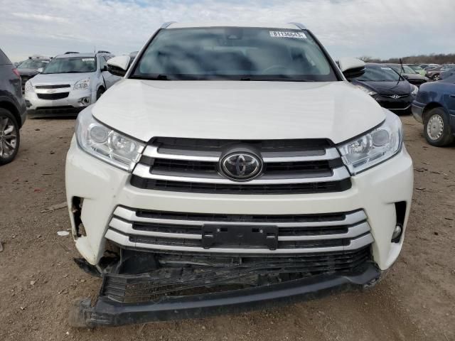 2019 Toyota Highlander SE