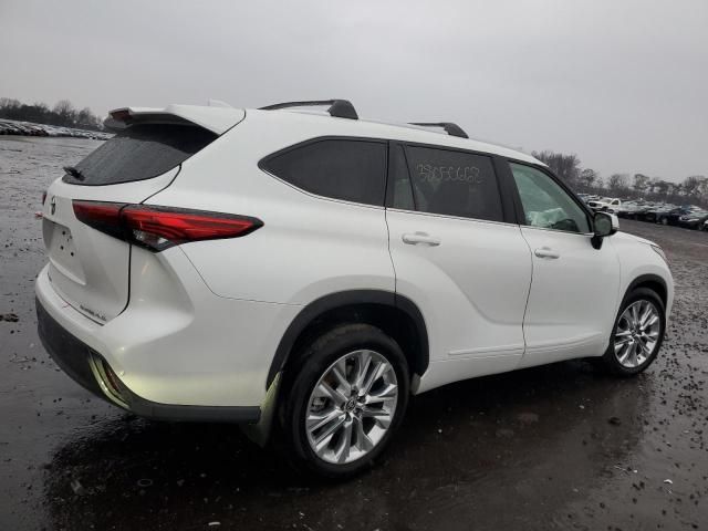 2022 Toyota Highlander Limited