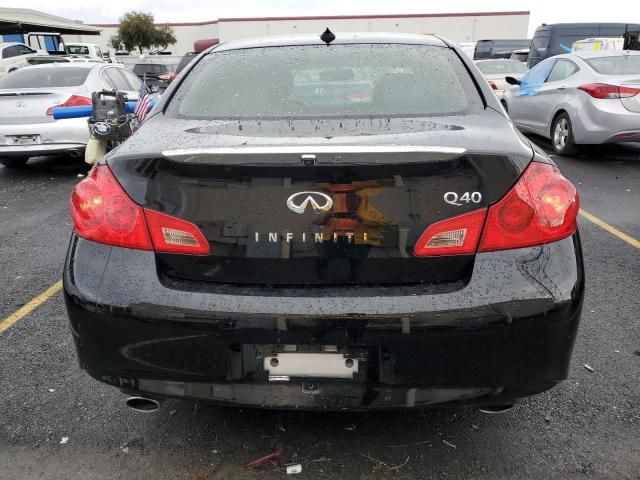 2015 Infiniti Q40