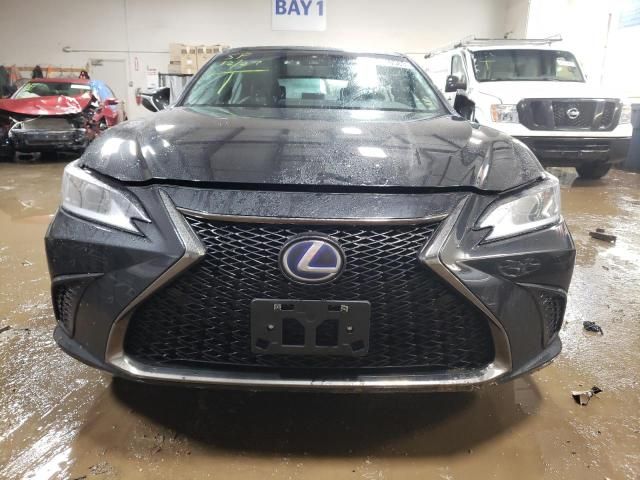 2022 Lexus ES 300H Base