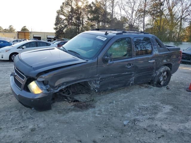 2011 Chevrolet Avalanche LS