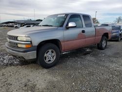 Salvage trucks for sale at Sacramento, CA auction: 2001 Chevrolet Silverado K1500