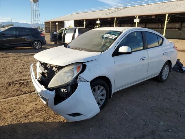 2013 Nissan Versa S