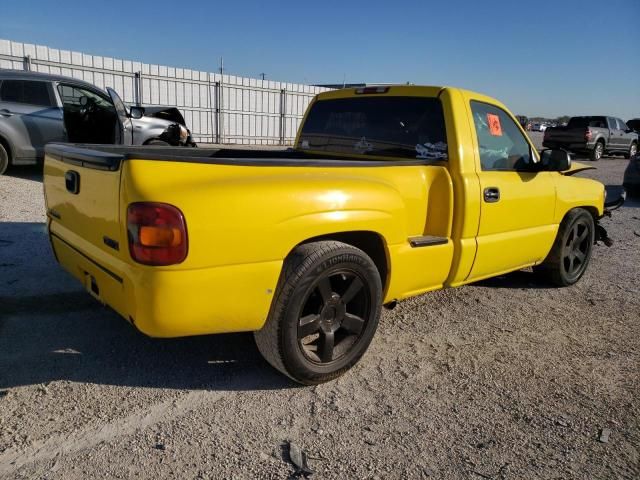 2002 GMC New Sierra C1500