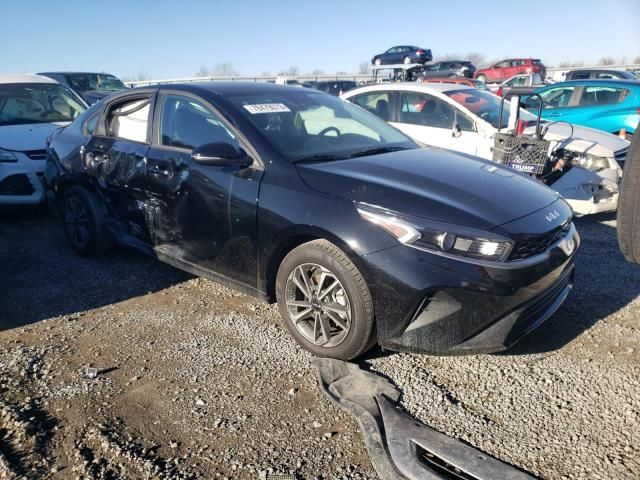 2023 KIA Forte LX