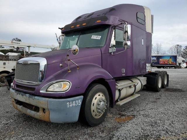 2005 Freightliner Conventional Columbia