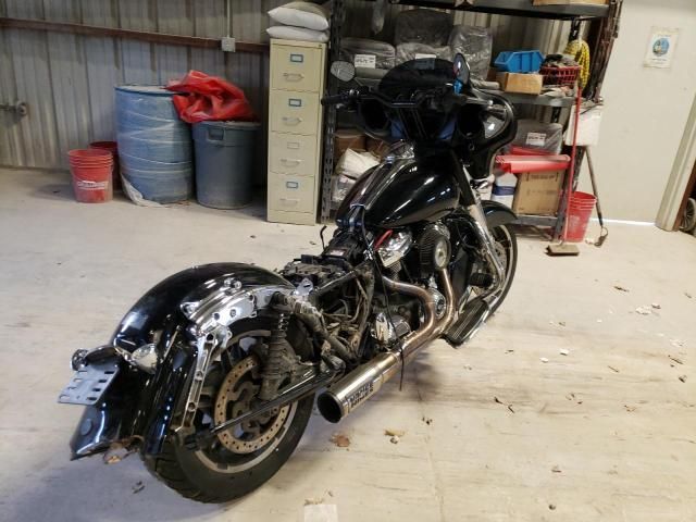 2019 Harley-Davidson Flhx