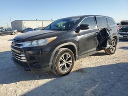 Toyota Highlander Vehiculos salvage en venta: 2019 Toyota Highlander LE