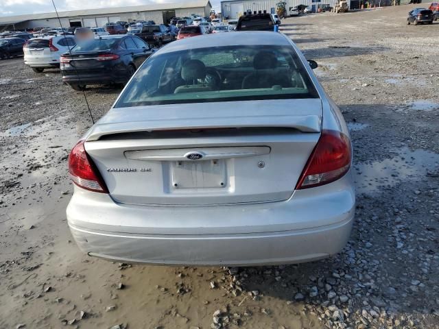 2005 Ford Taurus SE