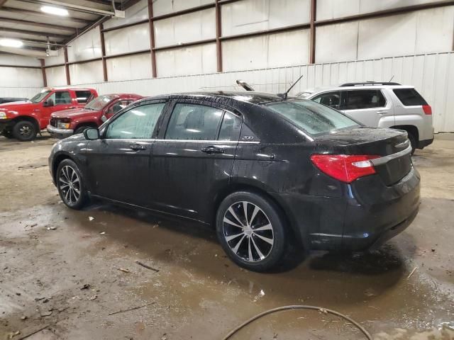 2014 Chrysler 200 Touring