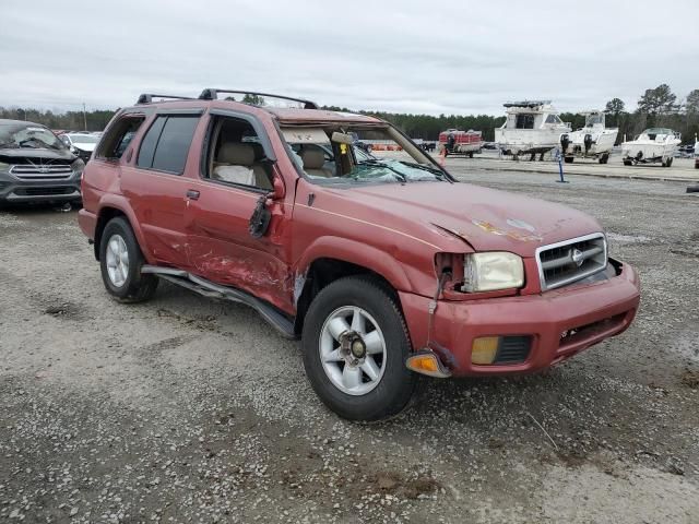 2000 Nissan Pathfinder LE