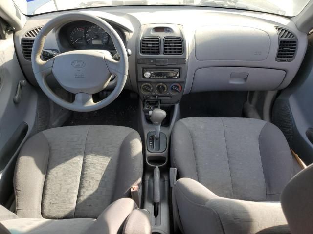 2004 Hyundai Accent GL