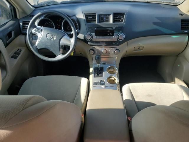 2011 Toyota Highlander Base