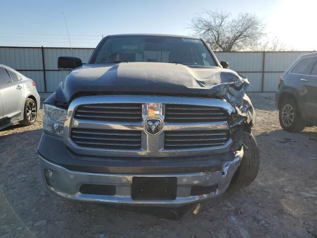 2015 Dodge RAM 1500 SLT