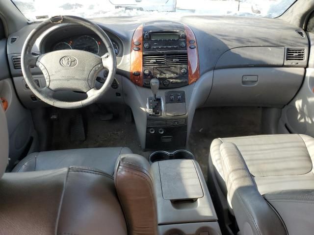 2008 Toyota Sienna XLE