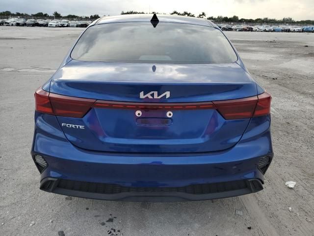 2024 KIA Forte LX