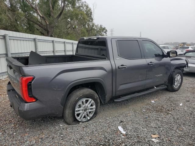 2022 Toyota Tundra Crewmax SR