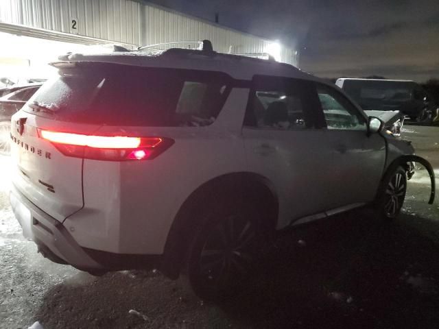 2023 Nissan Pathfinder Platinum