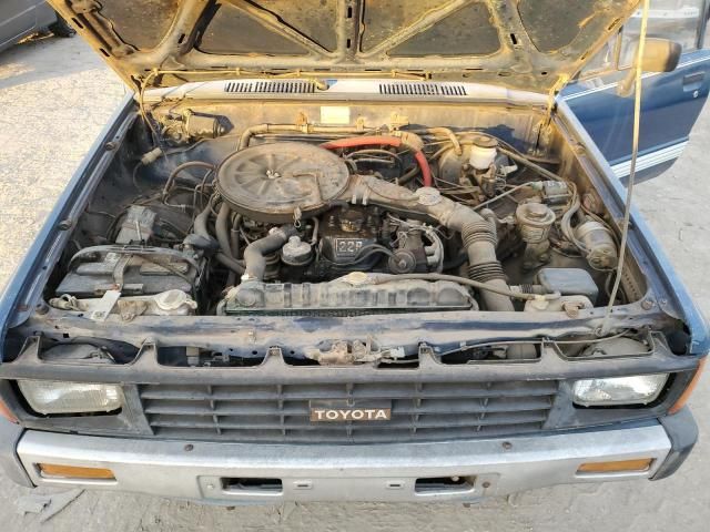 1984 Toyota Pickup 1/2 TON RN55 DLX