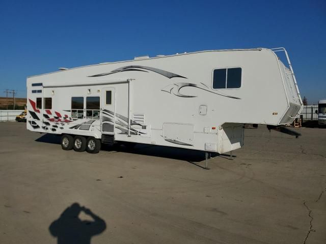 2006 Weekend Warrior Fifthwheel