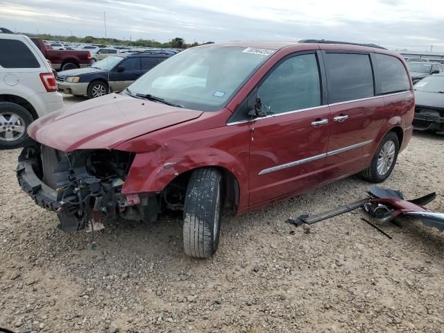 2012 Chrysler Town & Country Touring L