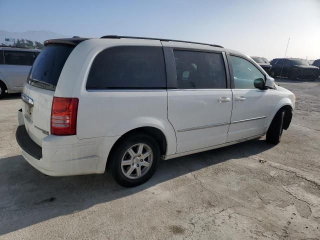 2010 Chrysler Town & Country Touring