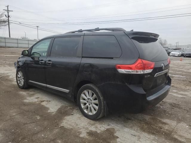 2013 Toyota Sienna XLE