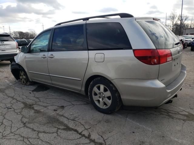 2004 Toyota Sienna XLE