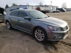 2016 Volkswagen Passat SEL