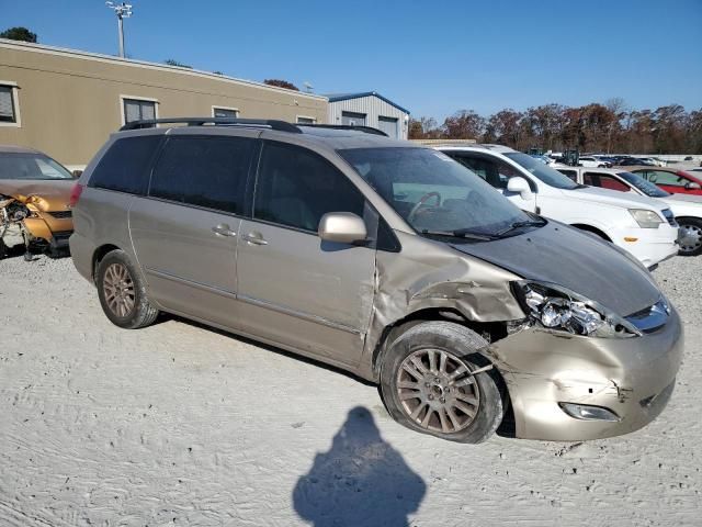 2009 Toyota Sienna XLE