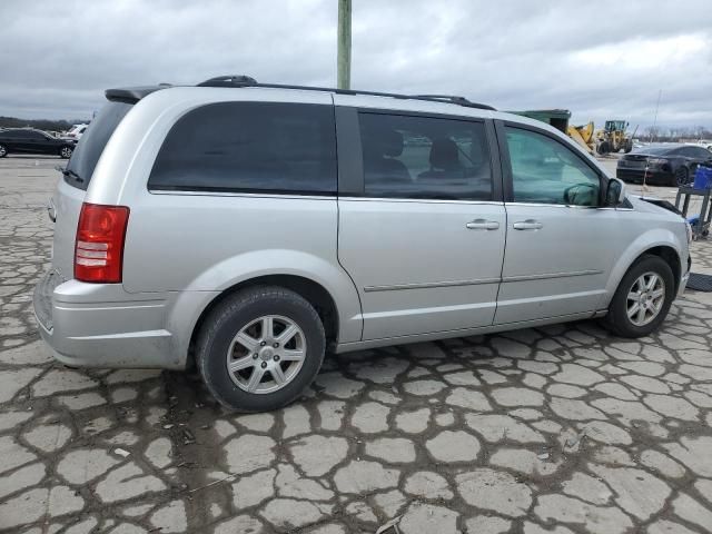 2010 Chrysler Town & Country Touring