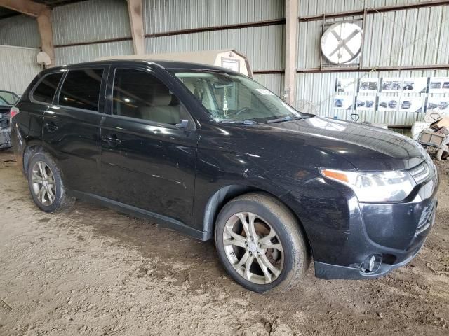 2014 Mitsubishi Outlander SE