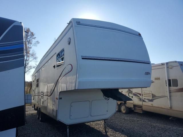 2002 Cedar Creek 5th Wheel