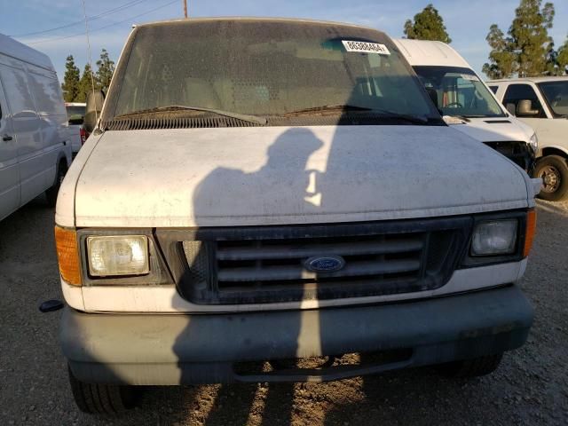 2004 Ford Econoline E350 Super Duty Van